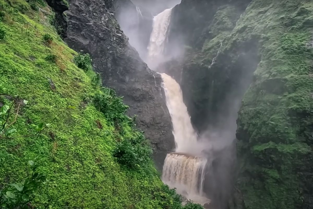 Malshej Ghat View 2