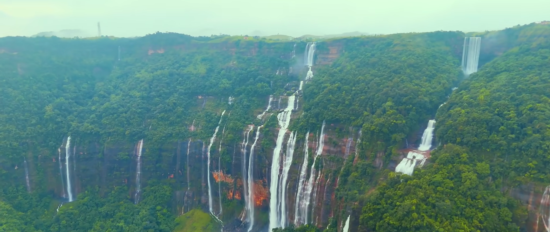 nohsngithiang Waterfall